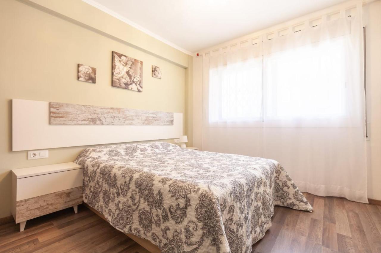 Portpirata Room Салоу Экстерьер фото